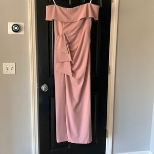 Long dress. Mauve color. Perfect for wedding/special occasion.  Flattering